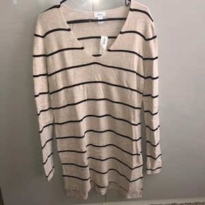 Old Navy Sweater